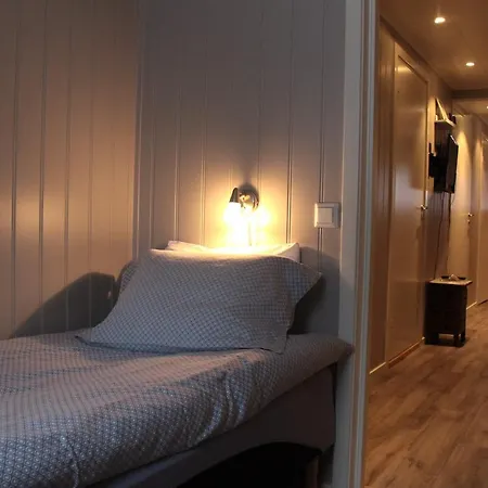 Hotel Brygge - Arctic Båtsfjord