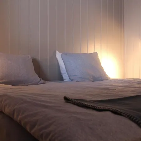 Hotel Brygge - Arctic Batsfjord